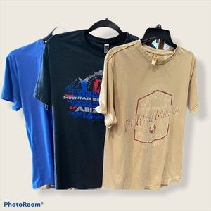 3 men’s mountain bike T-shirts large